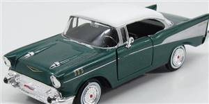 1957 Chevy® Bel Air®  motormax