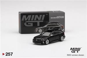 Audi RS 6 Avant Mythos Black Metallic