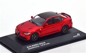 Alfa Romeo Giulia Quadrifoglio redmetallic