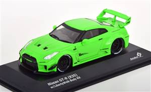  Nissan GT-R (R35) Liberty Walk Body Kit lightgreen