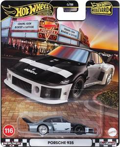 PORSCHE 935 