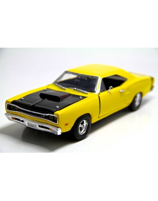 Maket Araba Modelleri & Koleksiyonluk Araçlar | MaketArabalar