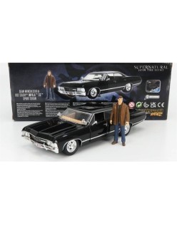 CHEVROLET - IMPALA SPORT SEDAN WITH DEAN WINCHESTER FIGURE 1967 - SUPERNATURAL JOIN THE HUNT